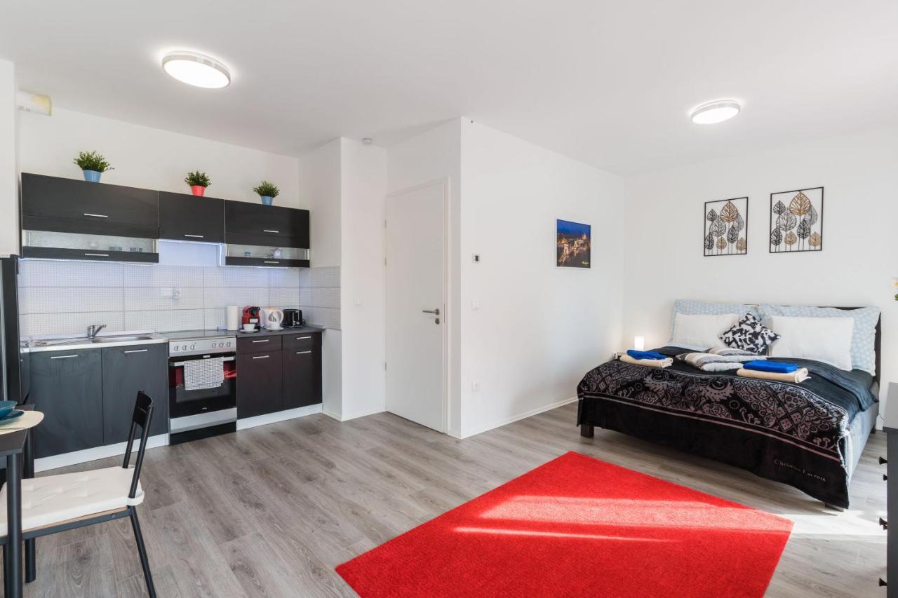 New Blue Danube Apartment With Balcony And Parking Budapeşte Dış mekan fotoğraf
