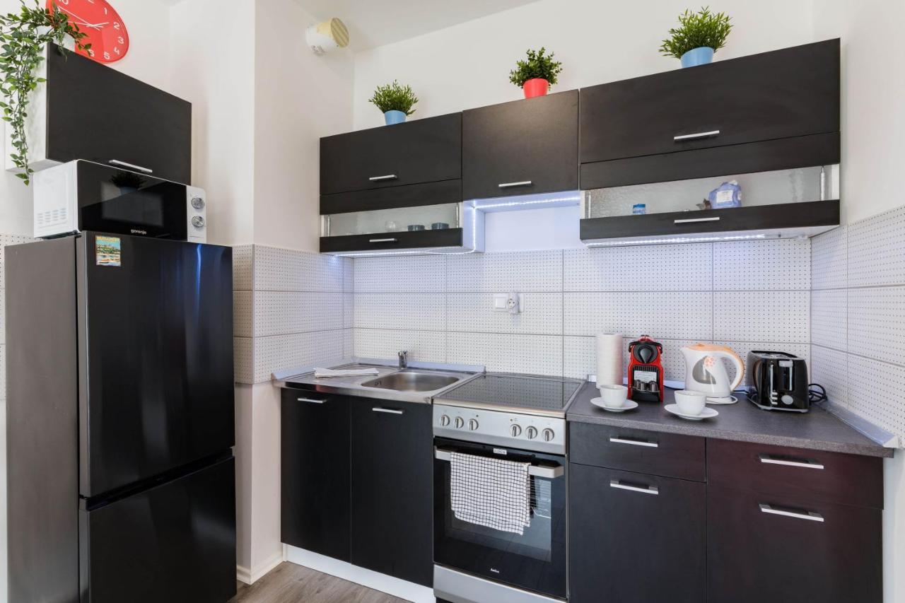 New Blue Danube Apartment With Balcony And Parking Budapeşte Dış mekan fotoğraf
