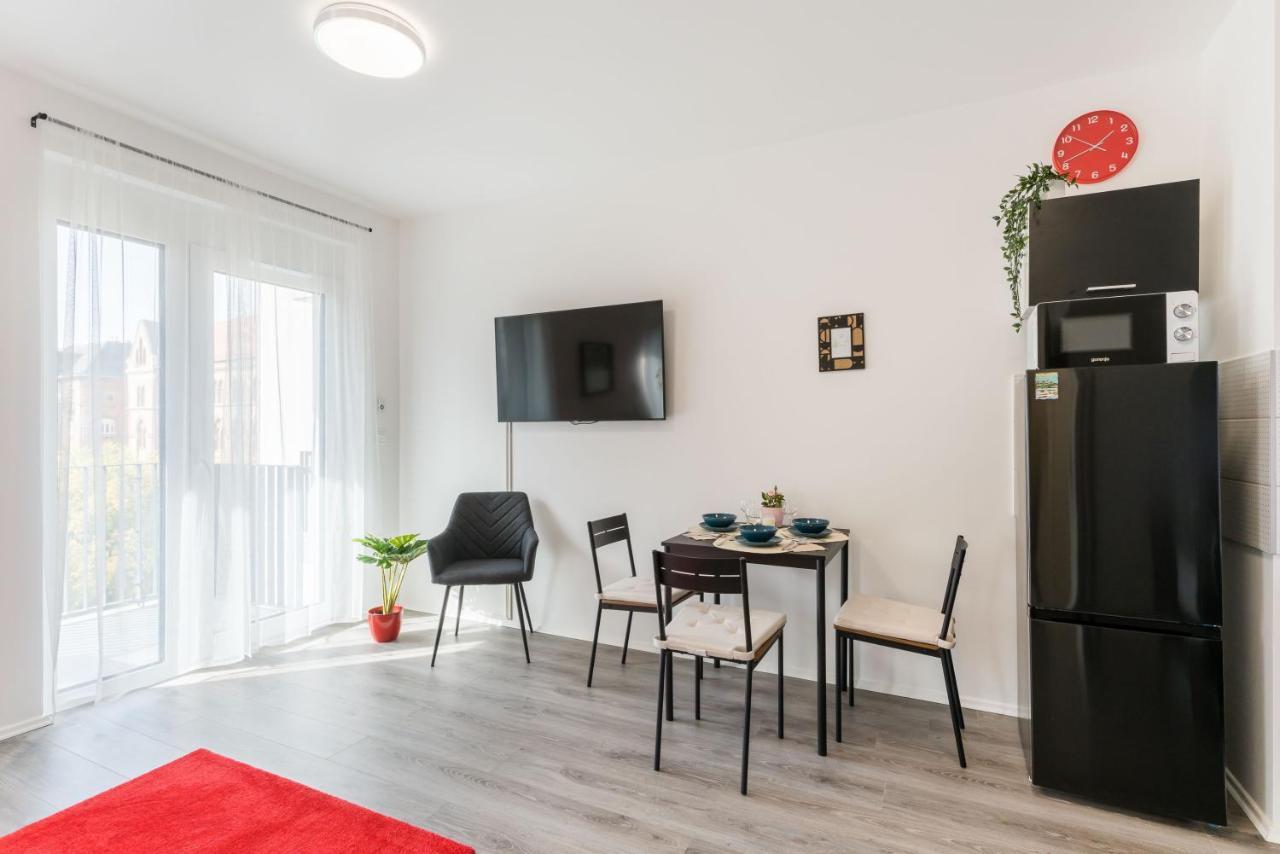 New Blue Danube Apartment With Balcony And Parking Budapeşte Dış mekan fotoğraf